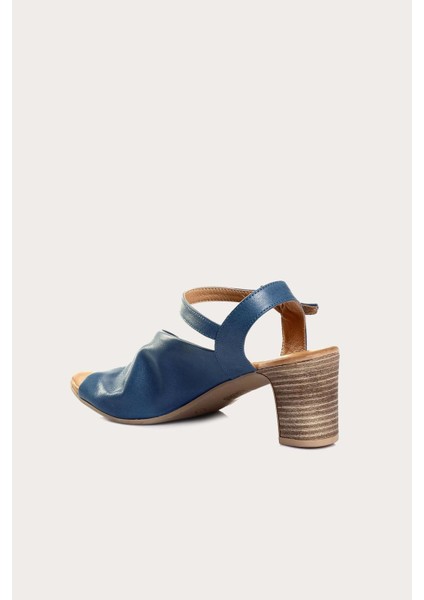Mavi Deri Kadın Topuklu Sandalet fırsatları