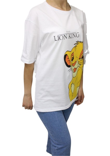 - Kadın Aslan Baskılı T-Shirt- Beyaz