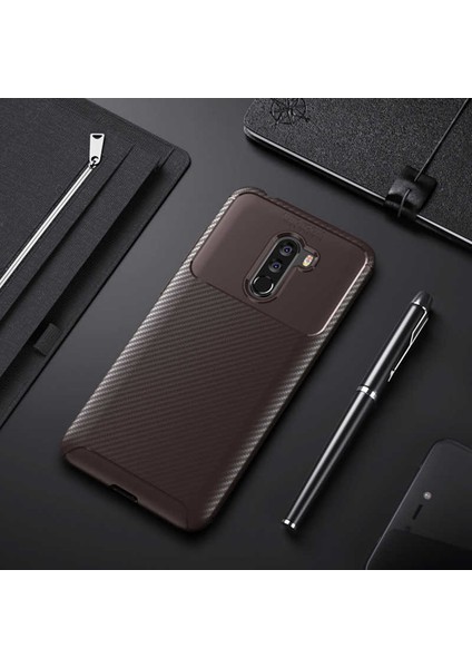- Xiaomi Pocophone F1 Kılıf Auto Focus Karbon Negro Silikon Kapak Kahverengi