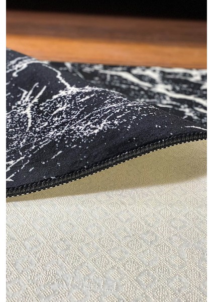 Siyah Desenli Kaymaz Taban Yıkanabilir Halı fiyatları