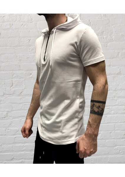 Kapüşonlu Yarım Fermuarlı Beyaz Pique T-Shirt
