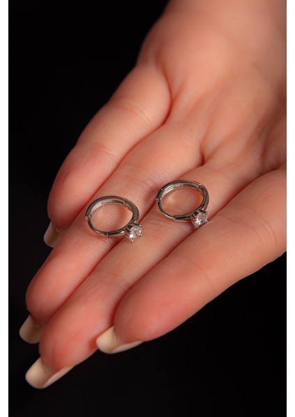 Halka Taşlı 925 Ayar Gümüş Küpe