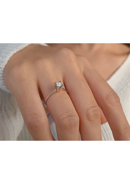 F Renk 0,20 Karat Pırlanta Tektaş Yüzük 0417R0248 indirimleri