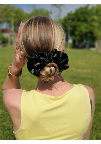 131O - Dev Boy Oversize Scrunchie Saten Saç Lastiği