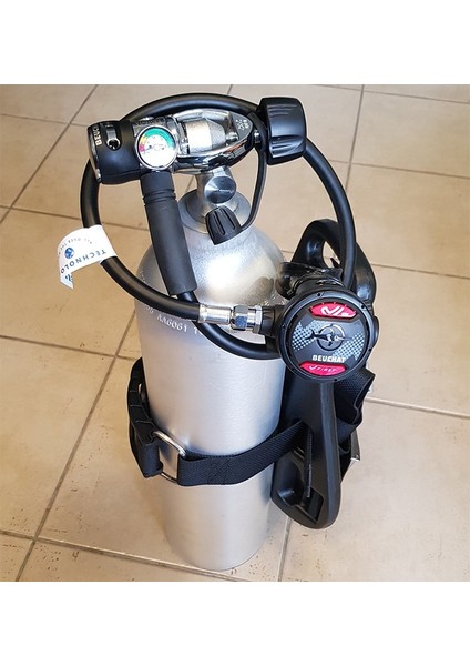 Tekne Scuba Set 5 L Çantalı, Beuchat Regülatörlü