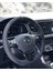 Volkswagen_jetta_araca_özel_mavi_yüzüklü_alcantara-Noktalı_deri__direksiyon_kaplama 2