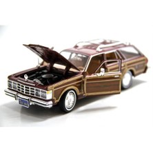 Motormax 1:24 1979 Chrysler Le Baron Town Country -Kahverengi Model Araba