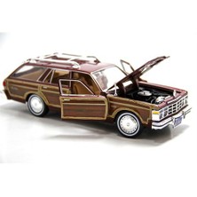 Motormax 1:24 1979 Chrysler Le Baron Town Country -Kahverengi Model Araba