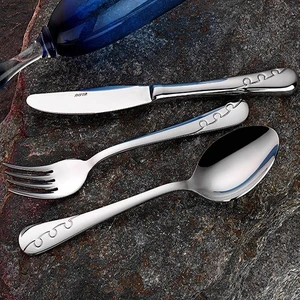 Çelik Üzüm Model 12 Ad Yemek Kaşık