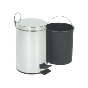 5 Lt. Pedallı Çöp Kovası