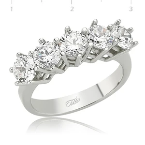 925 Zirkon Sıralı Beş Taş Yüzük LR2570001