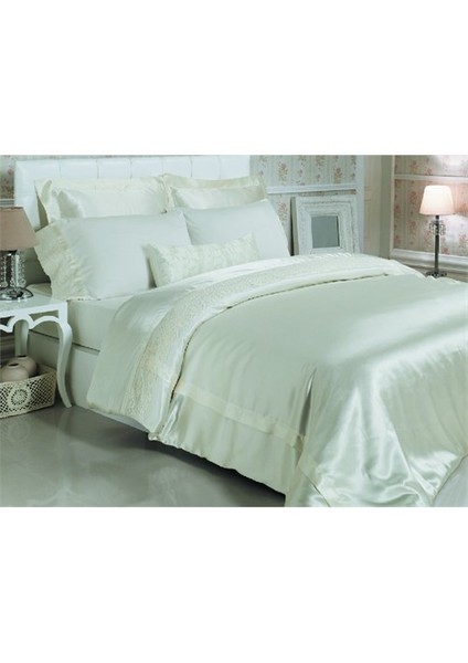 Exclusive Saten Çift Kişilik Nevresim Takımı Hannah V1