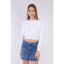 Neslice Kadın Beyaz Crop Basic Sweatshirt