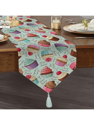 RealHomes Renkli Cupcake Desenli Dijital Baskılı Püsküllü Şönil Üçgen Runner