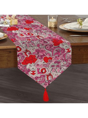 RealHomes Pembe Zeminli Love You Temalı Modern Püsküllü Şönil Üçgen Runner
