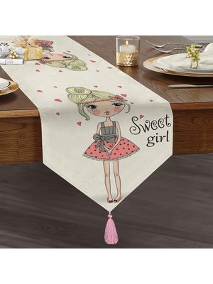 RealHomes Fashion Girl Dijital Baskılı Modern Püsküllü Şönil Üçgen Runner
