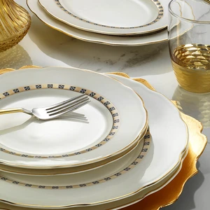 Kütahya Porselen Bone Olympos 62 Parça 8221 Desenli Yemek Takımı