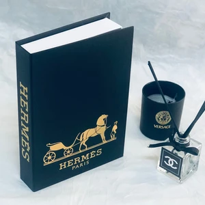 Lovely Book & Book Hermes Klasik Yeni Model 2021 Açılabilir Dekoratif Kitap Kutusu  27 x 19 x 4 cm