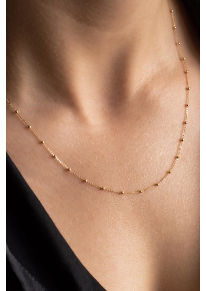 Dorica Toplu Minimal Altın Kolye