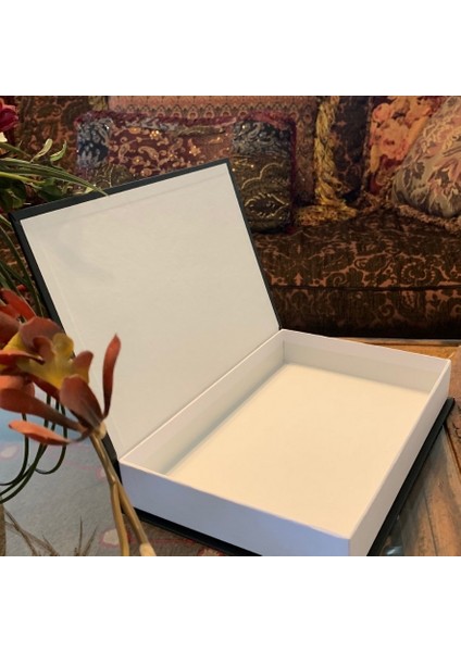 Louıs Vuıtton Klasik Model Açılabilir Dekoratif Kitap Kutusu 27 x 19 x 4 cm