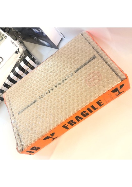 Louıs Vuıtton Klasik Model Açılabilir Dekoratif Kitap Kutusu 27 x 19 x 4 cm