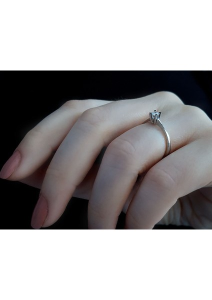 0,11 Karat Pırlanta Tektaş Yüzük 0417R0251 indirimleri