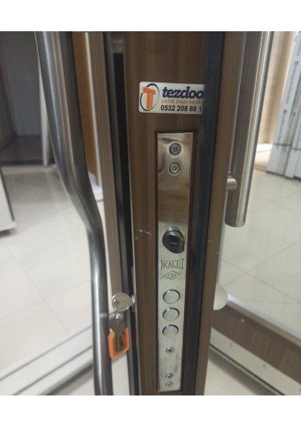 Çelik Kapı, Ahşap Desenli Apartman Girişi Çelik Kapı, Dış Mekan Apartman Kapısı