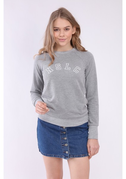 Kadın Gri Reglan Kol Basic Yaka Sweatshirt