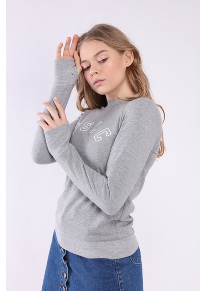 Kadın Gri Reglan Kol Basic Yaka Sweatshirt