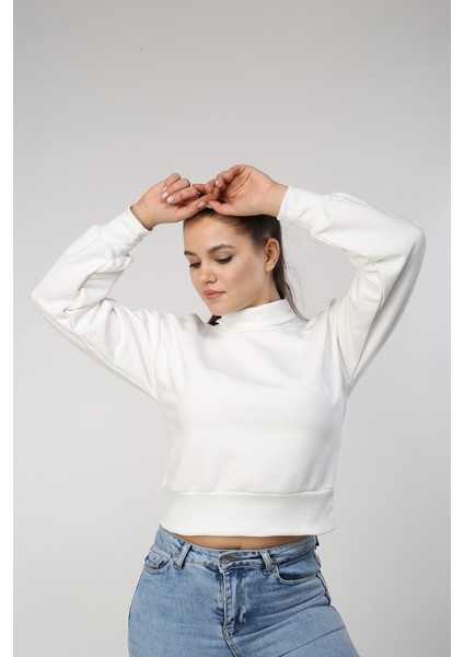 Kadın Siyah Balıkçı Yaka Crop Sweat