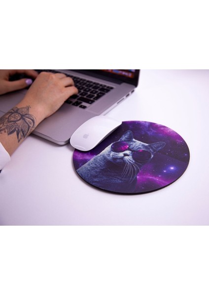 Uzaydaki Havalı Kedi Mouse Pad