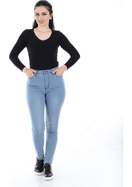 Kadın Dar Paça Likralı Yumuşak Kumaş Kot Pantolon (Açık Mavi)