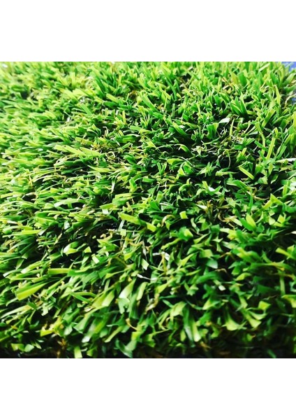 Suni Çim Halı Serisi Yüksek Dokulu Kalın Çim Yeşil 20 mm En 2 mt modelleri