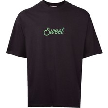 Cosmos Basic Tshirt  Sweet