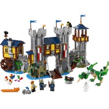 LEGO Creator 3#ü 1 Arada Ortaçağ Kalesi 31120 Yapım Seti; Hendekli ve Köprülü Kale; Ayrıca 3 Minifigür (1426 Parça)