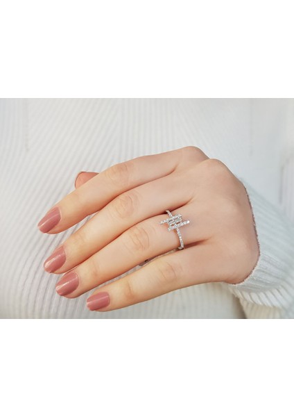 F Renk 0,33 Karat Baget Pırlanta Yüzük 0417R0263 fırsatları