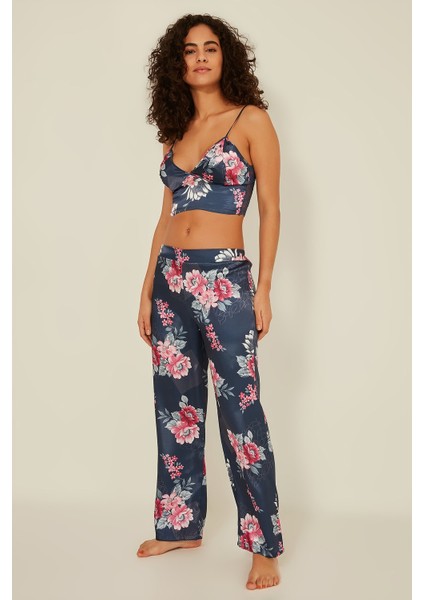 045 Kadın Desenli Saten 3 Lü Pijama Takım Indigo fiyatları