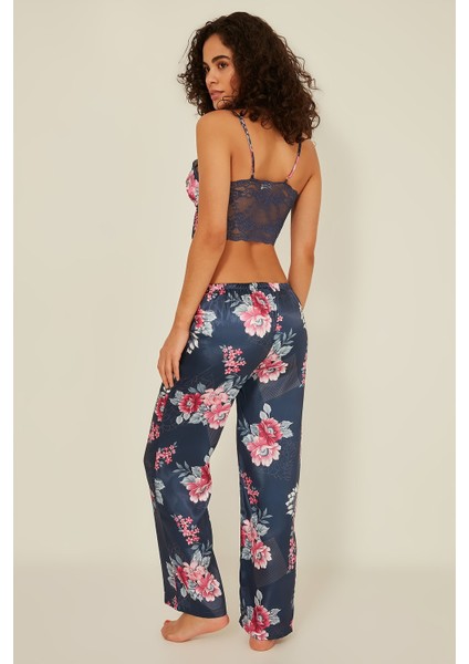045 Kadın Desenli Saten 3 Lü Pijama Takım Indigo fırsatları