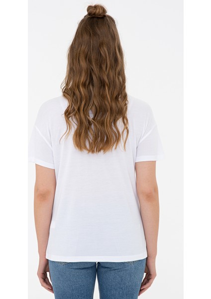 Kadın Beyaz T-Shirt 50234676-VR013 modelleri
