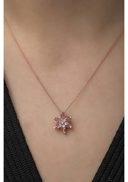 925 Ayar Pembe Lotus Çiçeği Kadın Gümüş Kolye modelleri