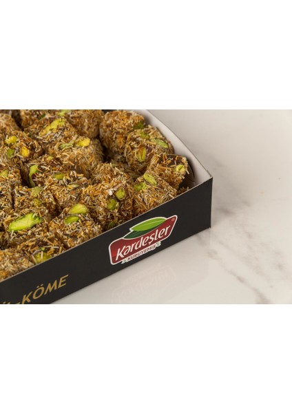 Kadayıflı Antep Fıstıklı Kuş Lokum (Mini) 500 gr
