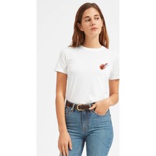 Qivi Gitar Ateş Müzik Rock Baskılı Beyaz Kadın Tshirt