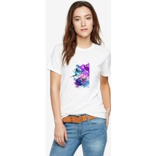 Qivi Anime Attack On Titan Baskılı Beyaz Kadın Tshirt