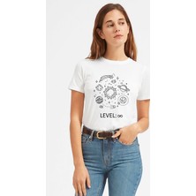 Qivi Gezegenler Baskılı Beyaz Kadın Tshirt