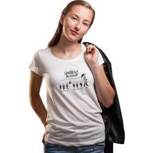 Qivi The Umbrella Academy 01,0,0 Kadın Beyaz Tshirt