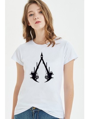 Qivi Assassins Cread Baskılı Beyaz Kadın Tshirt