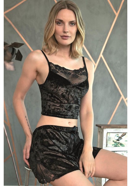 9669 Günlük Ip Askılı Kadın Kadife Dantel Detaylı Pijama Takım Kadın Askılı T-Shirt Şort Takım