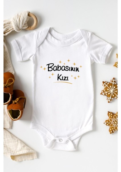 Babasının Kızı Baskılı Yarım Kollu Bebek Body & Zıbın
