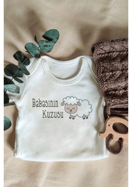 Babasının Kuzusu Yazılı Kısa Kol Organik Bebek Body Zıbın