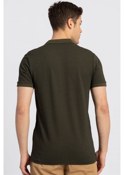 Slim Fit Dar Kesim Polo Yaka Haki Erkek T-Shirt fırsatları
